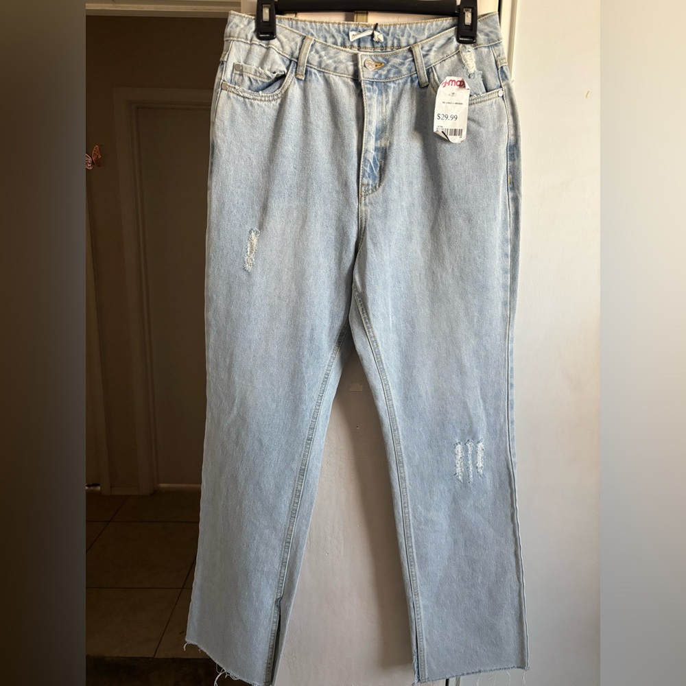 NWT Avec Les Filles Light Blue Straight Leg Jeans, Size 29